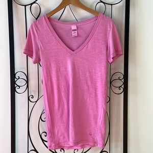VS PINK tee 💗